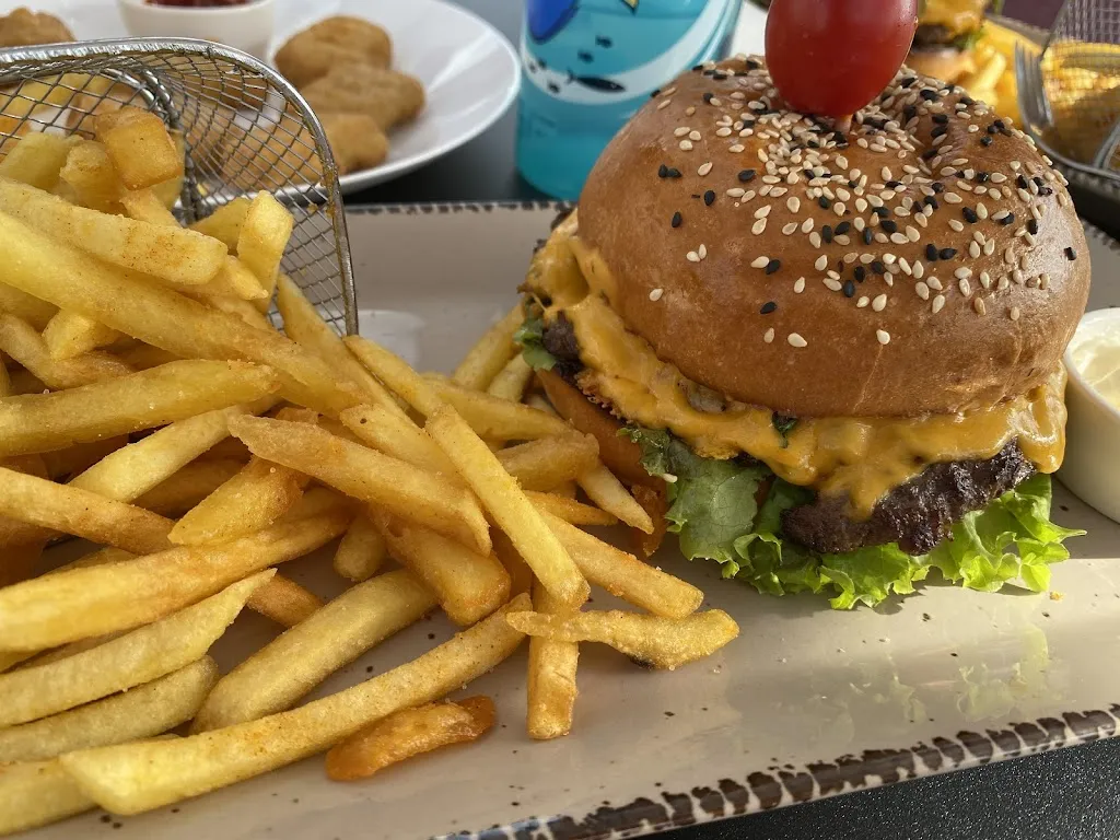 Olena Lattermann_ChickenKing Gladenbach_Gladenbach_review