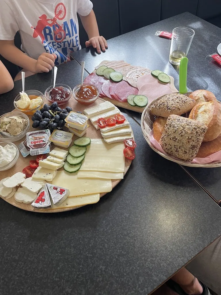 Menu_Cafe Arena_Hadamar_image_2