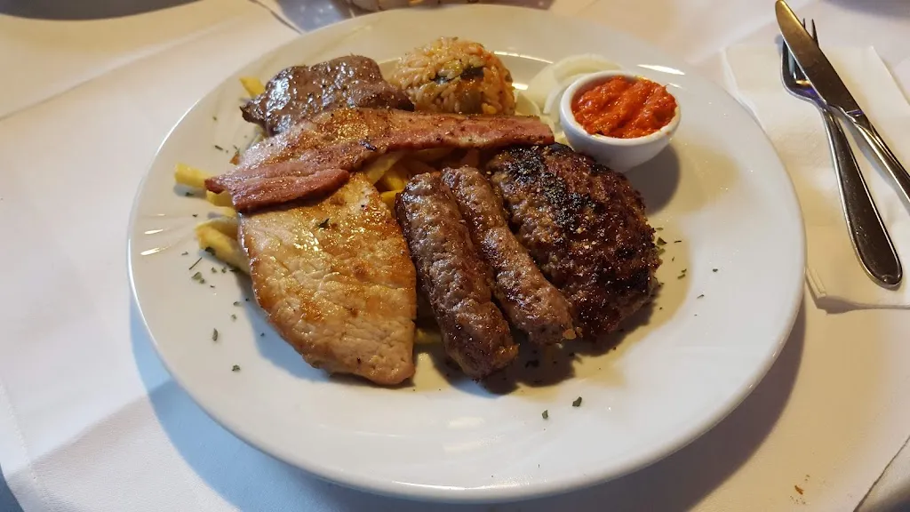 Menu_Restaurant zur Radsporthalle_Hainburg_image_4