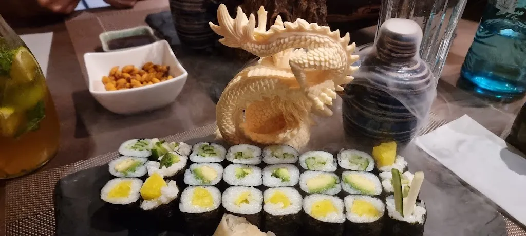 Menu_Restaurant Miraku_Main_image_8