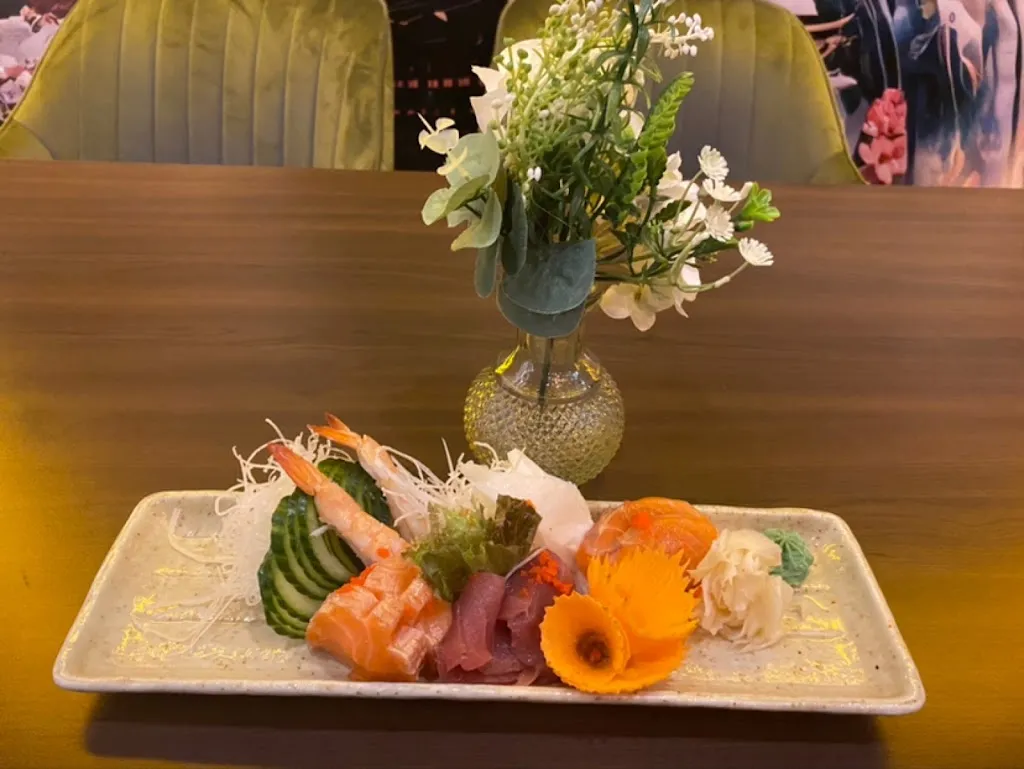 Restaurant Miraku_Main_slider_image_3