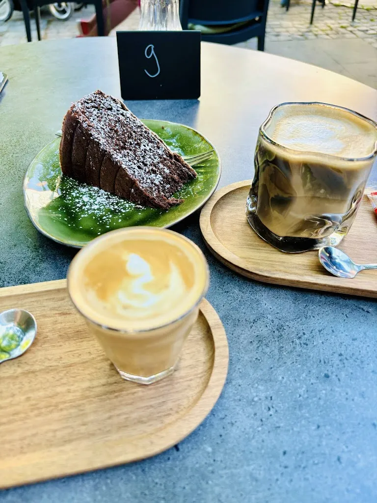 Menu_Café Noir_Main_immagine_6