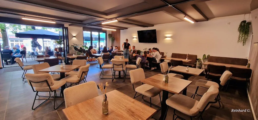 Café Noir_Main_slider_image_1