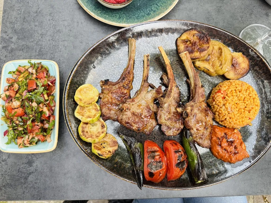 Anna Kubarieva_Restaurant Sesam_Lörrach_avis