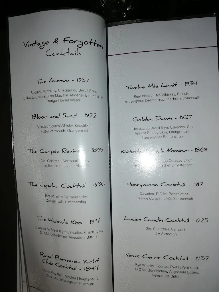 Menu_Switch The Cocktail Bar_Main_image_3