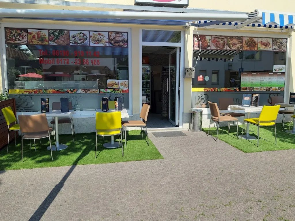 Pizzeria Atlas ristorante a Main