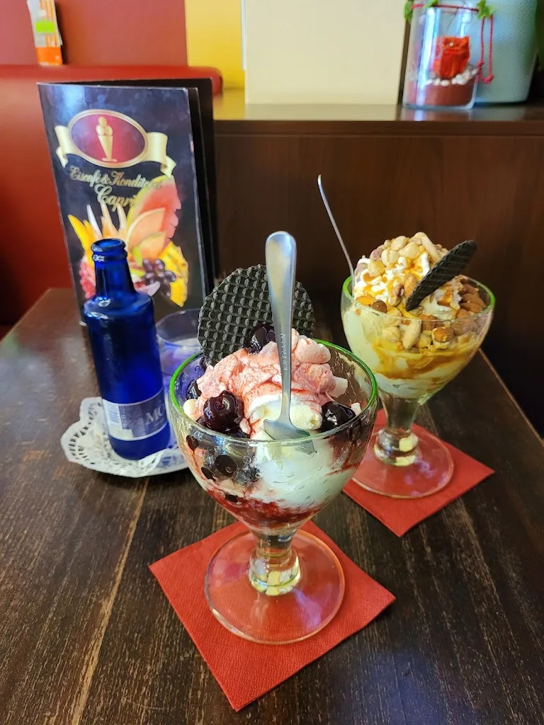 B. Jung_Eiscafé & Konditorei Capri_Main_review