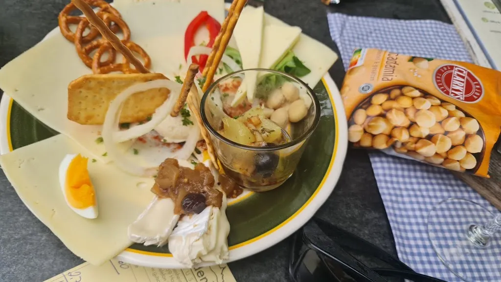 Menu_Gutsausschank Lindenhof Alfons Petry_Main_immagine_8