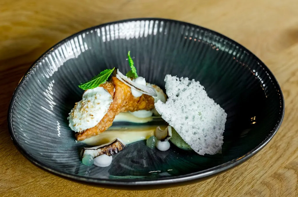 1811 Carmelo Riccardo Cali_Taunus_slider_image_2