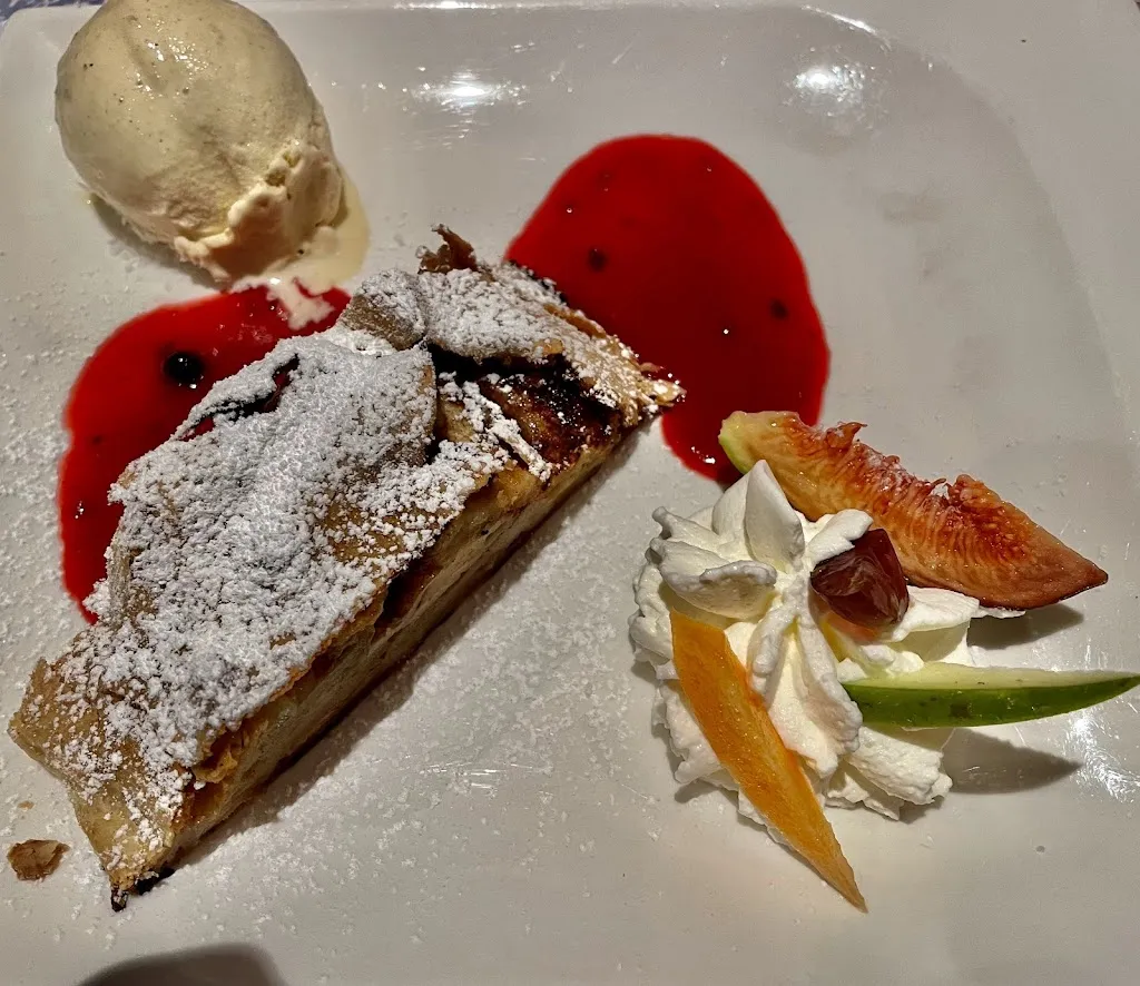 Chez Suzel_France_slider_image_2