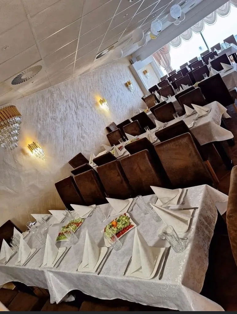 Restaurant Bar Ado ristorante a (Taunus)