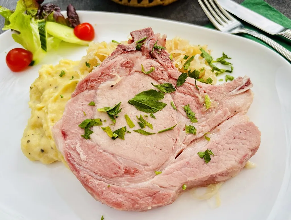 Stadthalle bei Andreas_(Taunus)_slider_image_3