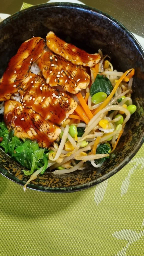 Menu_Salmon Sushi & Noodle Bar__imagen_5