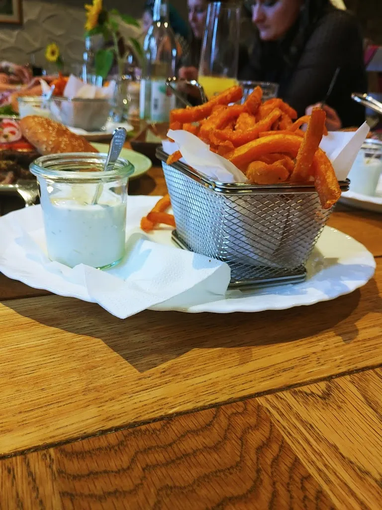 Menu_Karolinenhof_Künzell_immagine_9