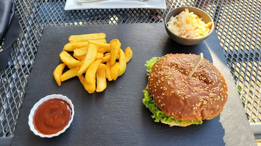 Delicious Grill & Bar Künzell_Künzell_slider_image_2