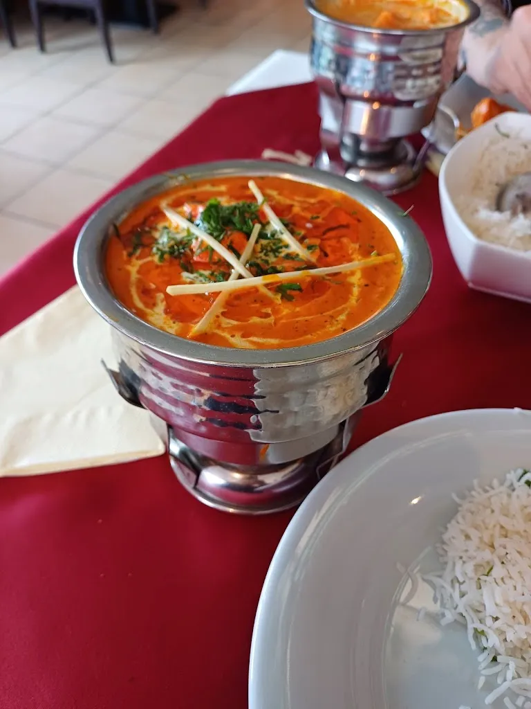 Taj Mahal Restaurant_Korbach_slider_image_3