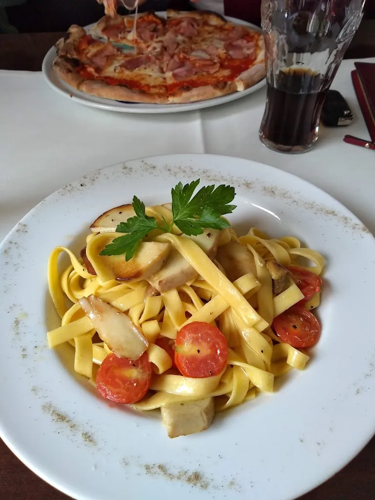 Menu_la famiglia_Taunus_image_3