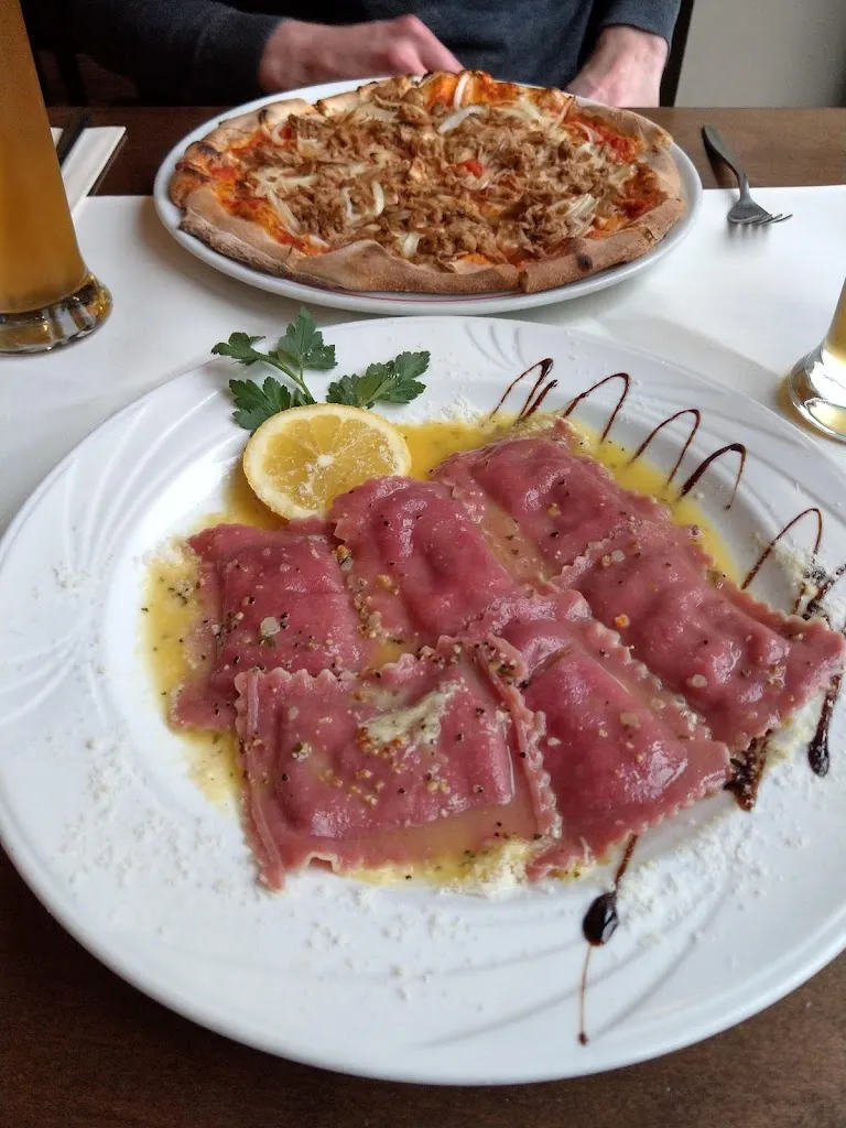 Menu_la famiglia_Taunus_image_9