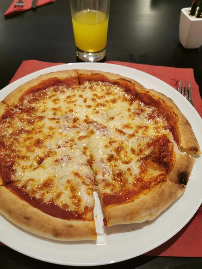 Menu_Pizzeria Restaurant Bella Italia_Lampertheim_image_8