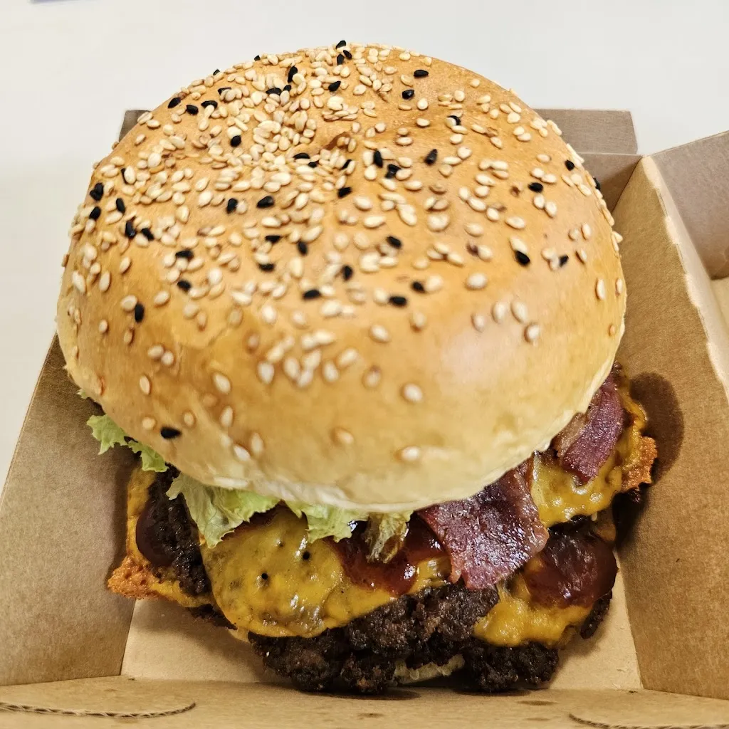 Wild Beef Lollar restaurant in Lollar