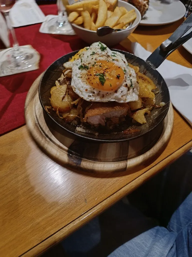 Menu_Max im Sportheim TSG Messel_Messel_image_6