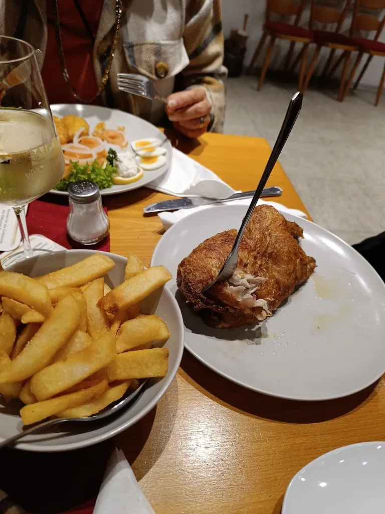 Menu_Max im Sportheim TSG Messel_Messel_image_7