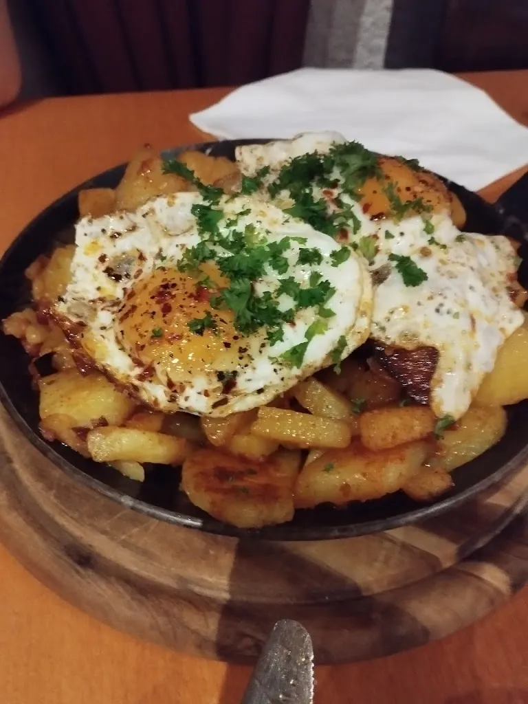 Menu_Max im Sportheim TSG Messel_Messel_image_9