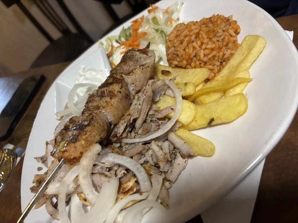 DIONYSOS Griechische Taverne_Melsungen_slider_image_2