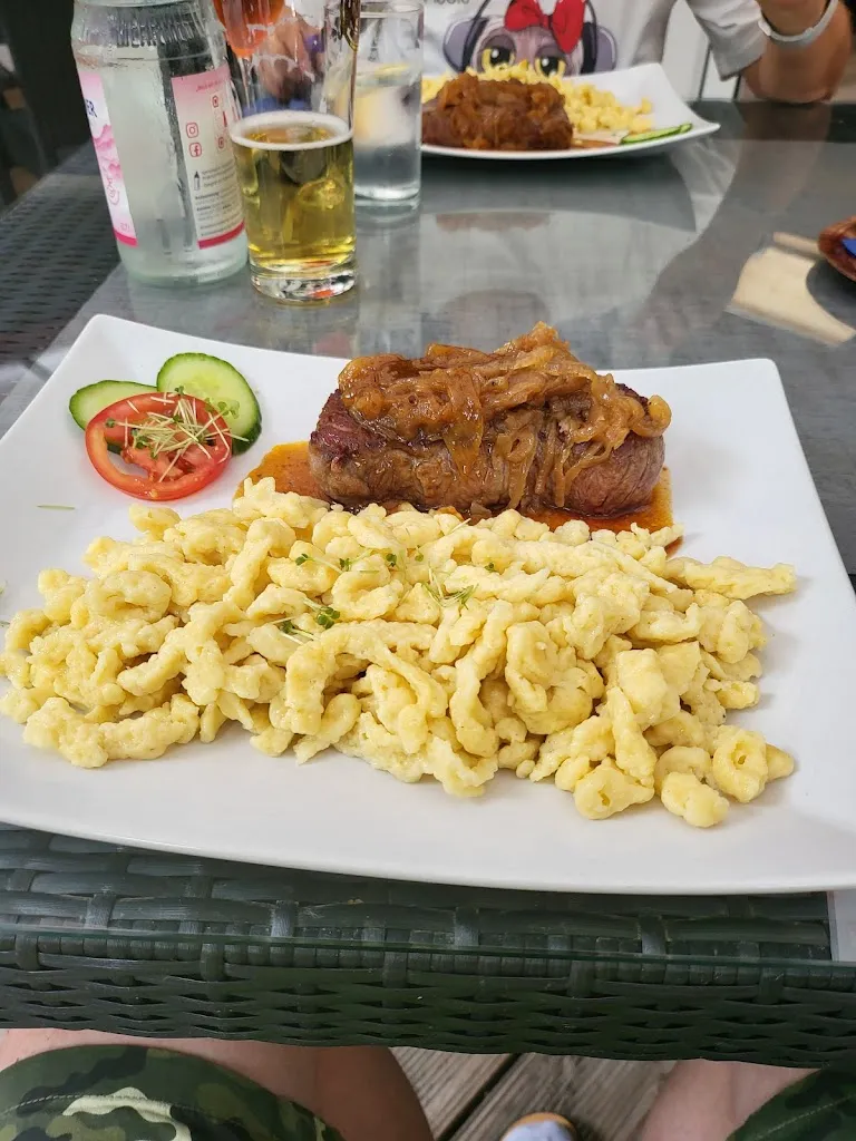 Artur Sontheimer_Felix Pub Mietingen_Mietingen_review