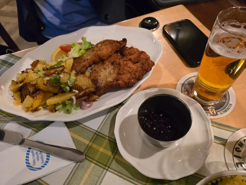 W V_Zum Brünnstein_München_review