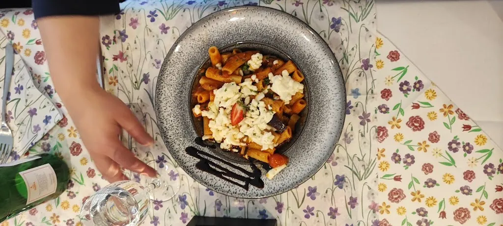 Menu_Restaurant La Montagna_Main_image_8