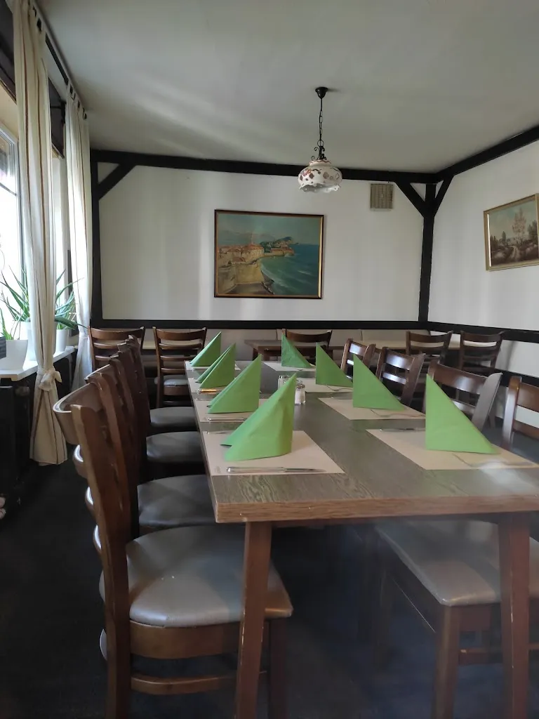 Hildesheimer Hof restaurant in Main