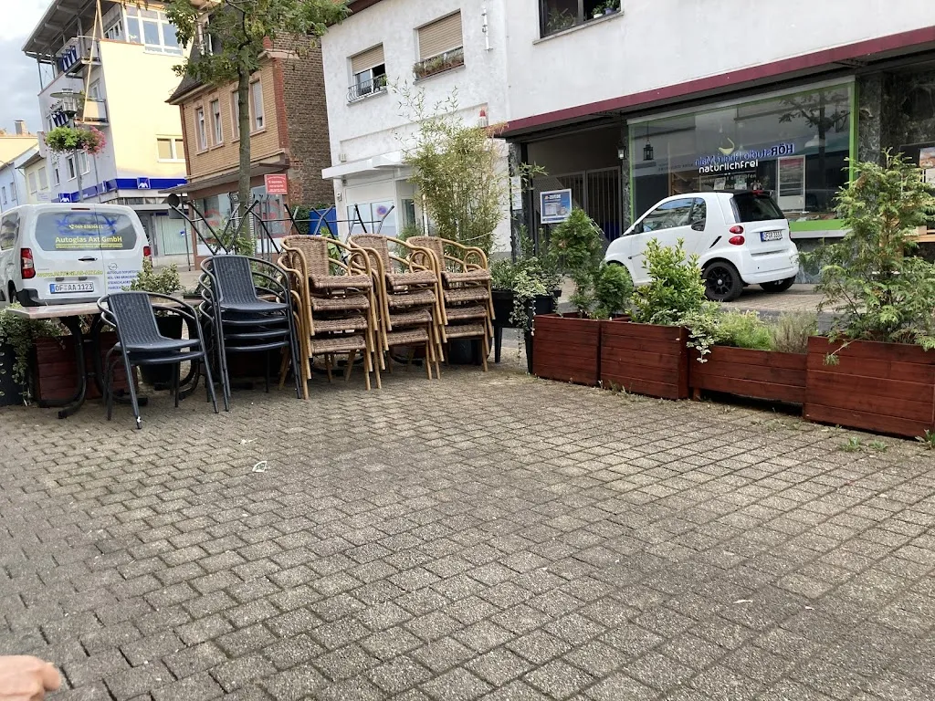 Lemongrass restaurant in Main