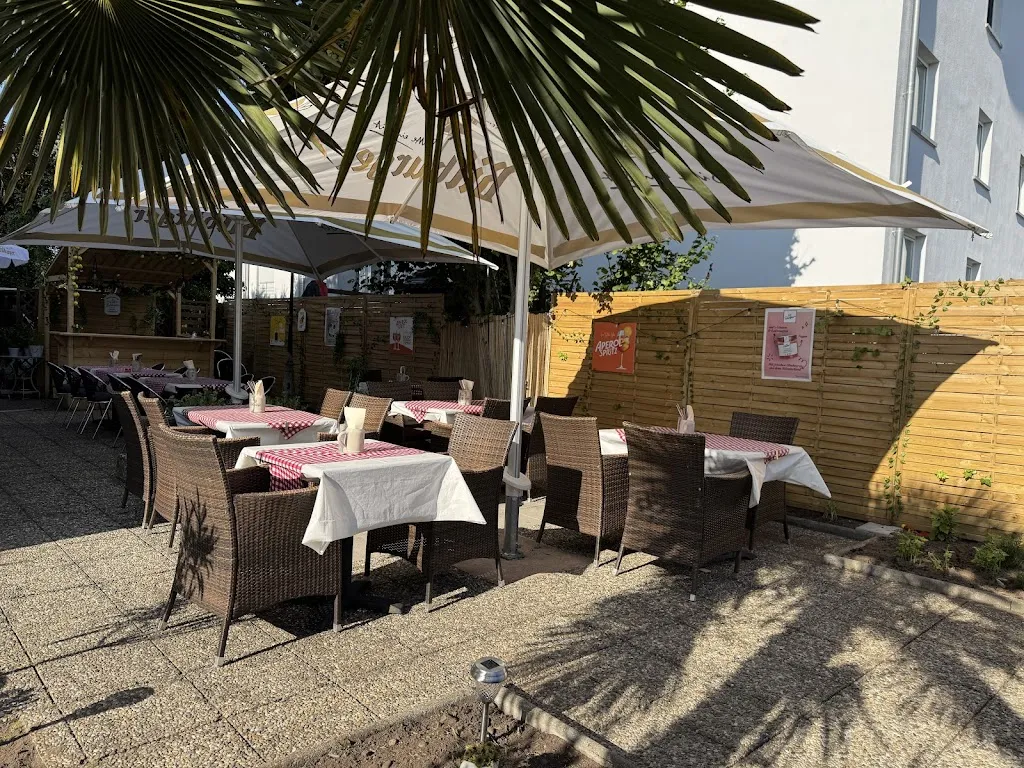 Ristorante-Pizzeria La Dolce Vita_Main_slider_image_1