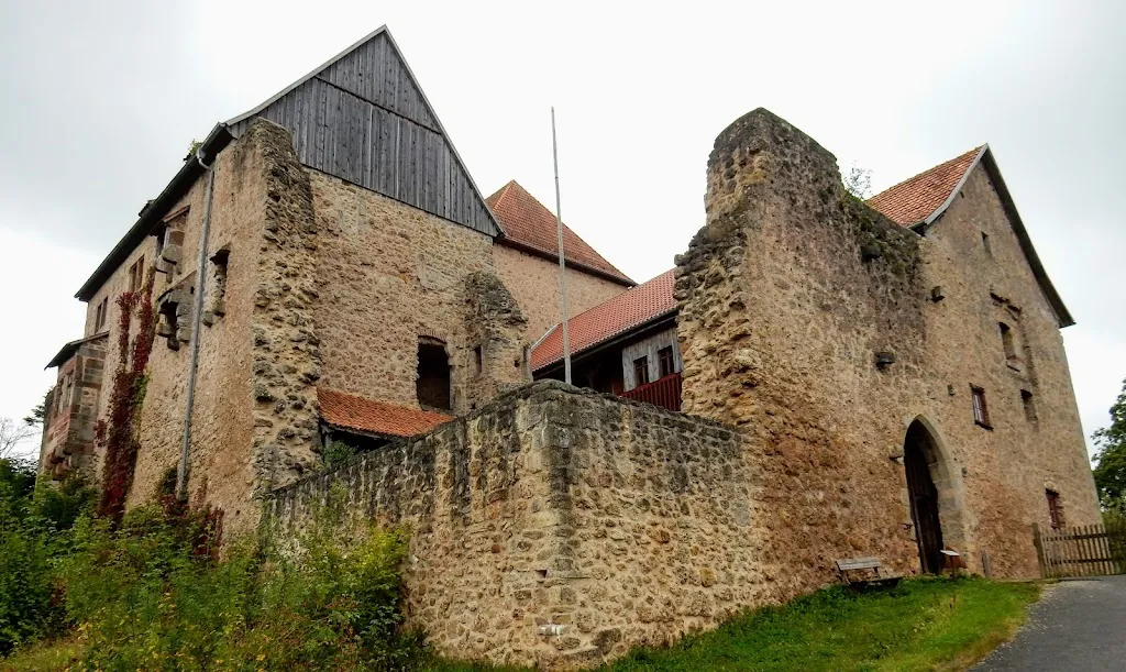 Burg Tannenberg_Nentershausen_slider_image_3