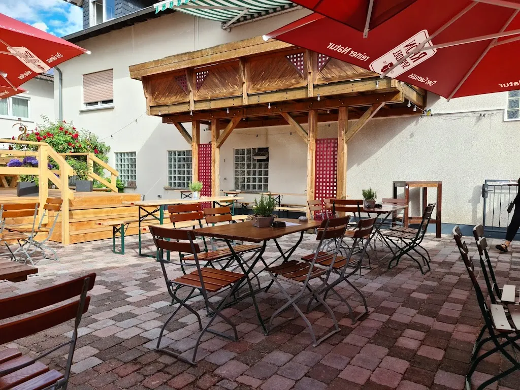 Gasthof Ebert Deutsches Haus restaurant in Neuhof