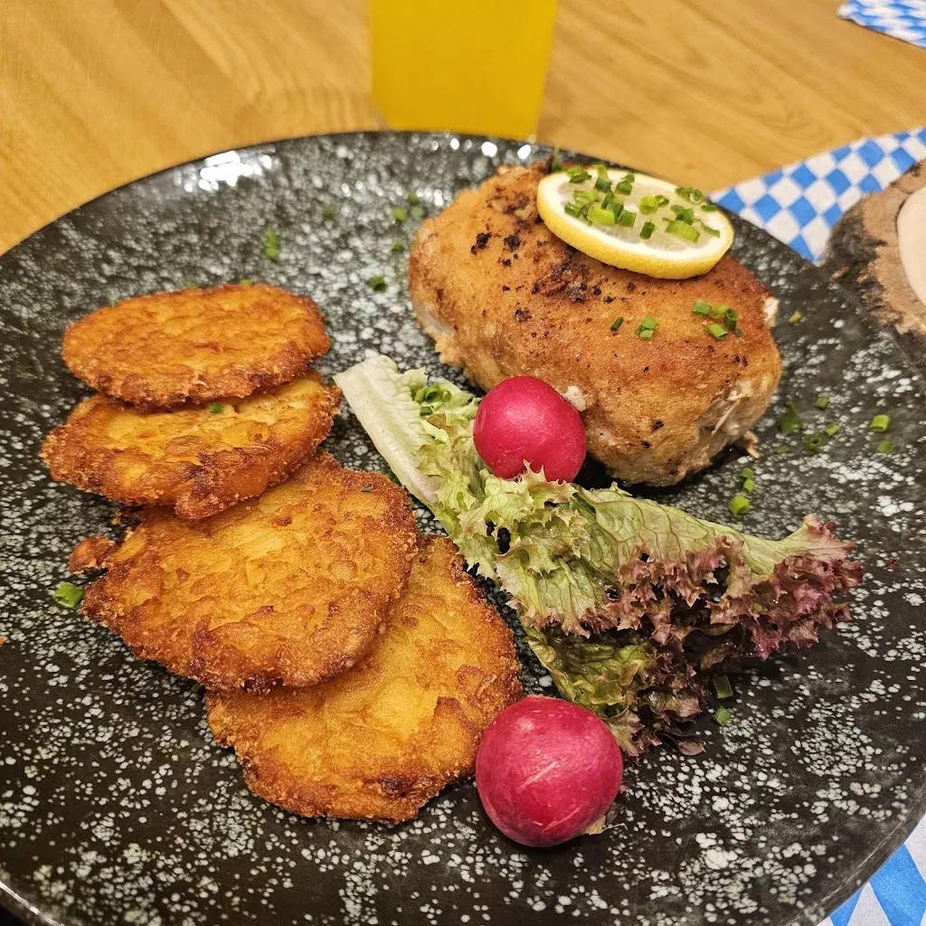 Gasthof Ebert Deutsches Haus_Neuhof_slider_image_3