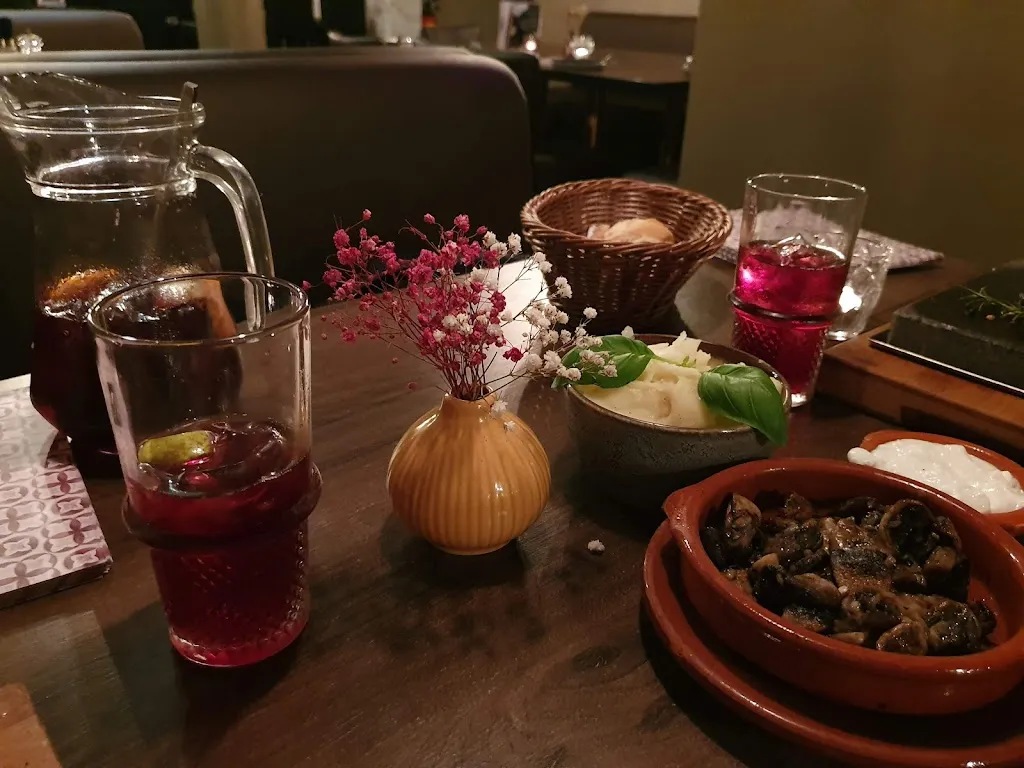 Menu_Valencia | Restaurant • Tapas • Cocktailbar_Neu-Isenburg_image_6