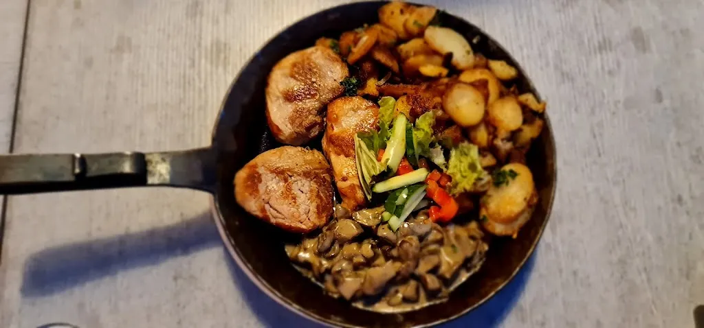 Menu_Berghotel & Restaurant Wilhelmsburg_(Saale)_immagine_3