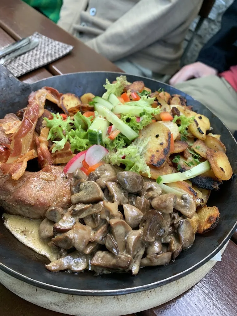 Menu_Berghotel & Restaurant Wilhelmsburg_(Saale)_immagine_6