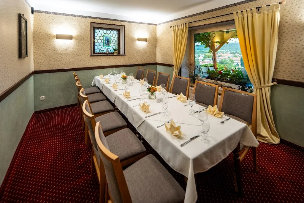 Flair Hotel & Restaurant Villa Ilske ristorante a (Saale)