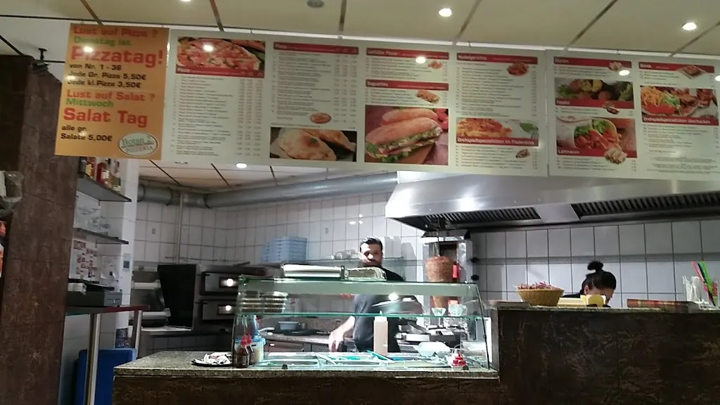 Botan 2 Grill + Lieferservice_Niedenstein_slider_image_2