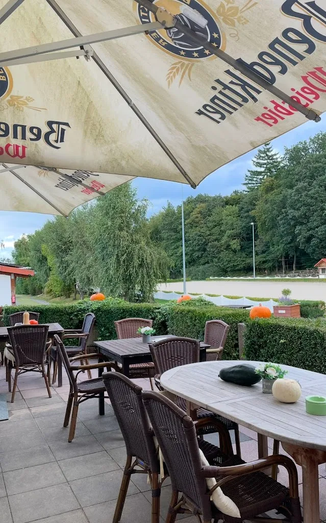 Zur Wintermühle ristorante a Neu-Anspach