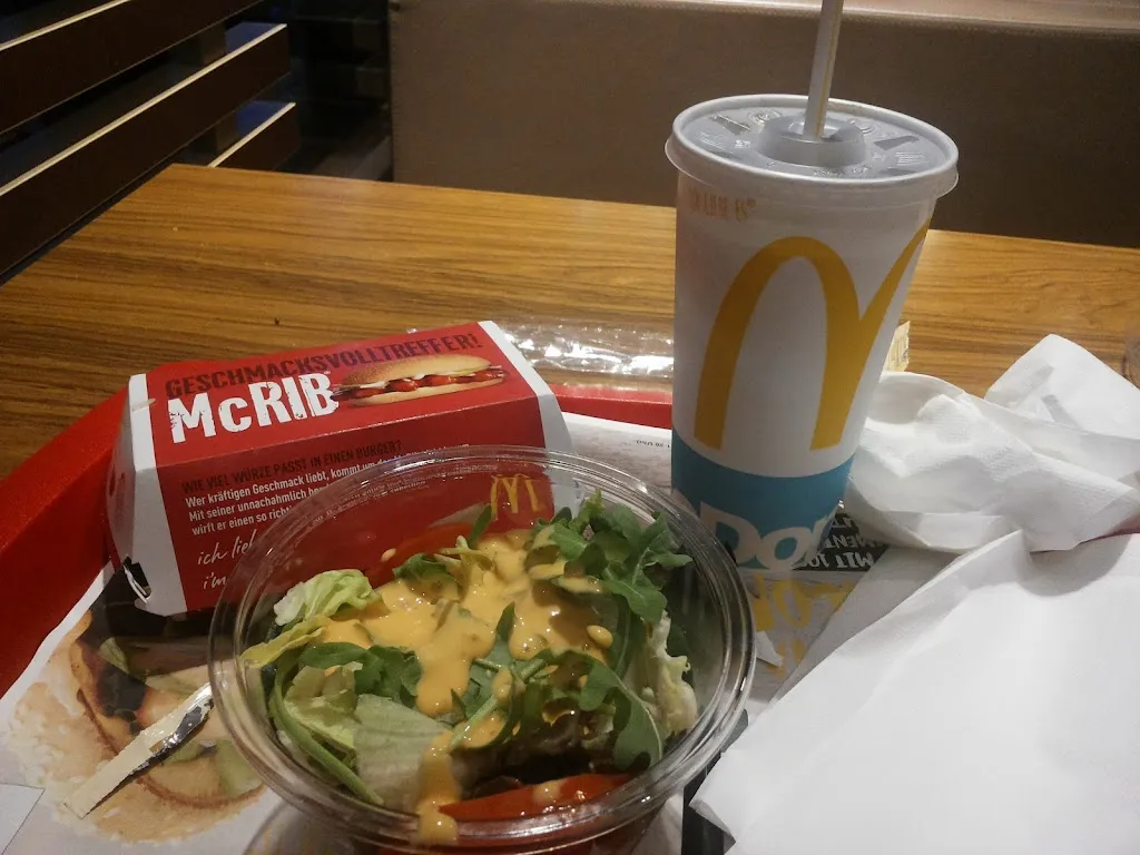 Menu_McDonald's_Neu-Anspach_immagine_4