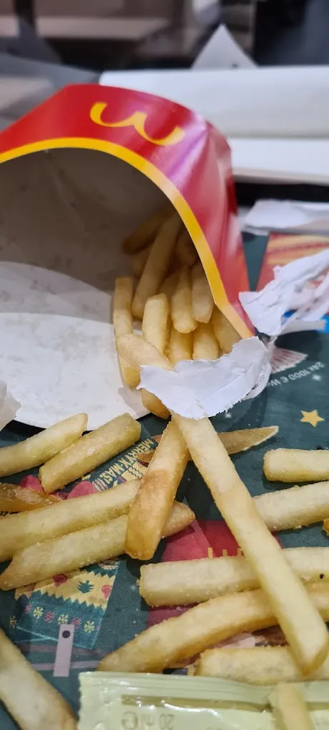 Menu_McDonald's_Neu-Anspach_immagine_7