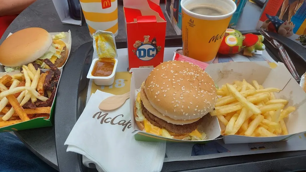 McDonald's_Neu-Anspach_slider_image_3