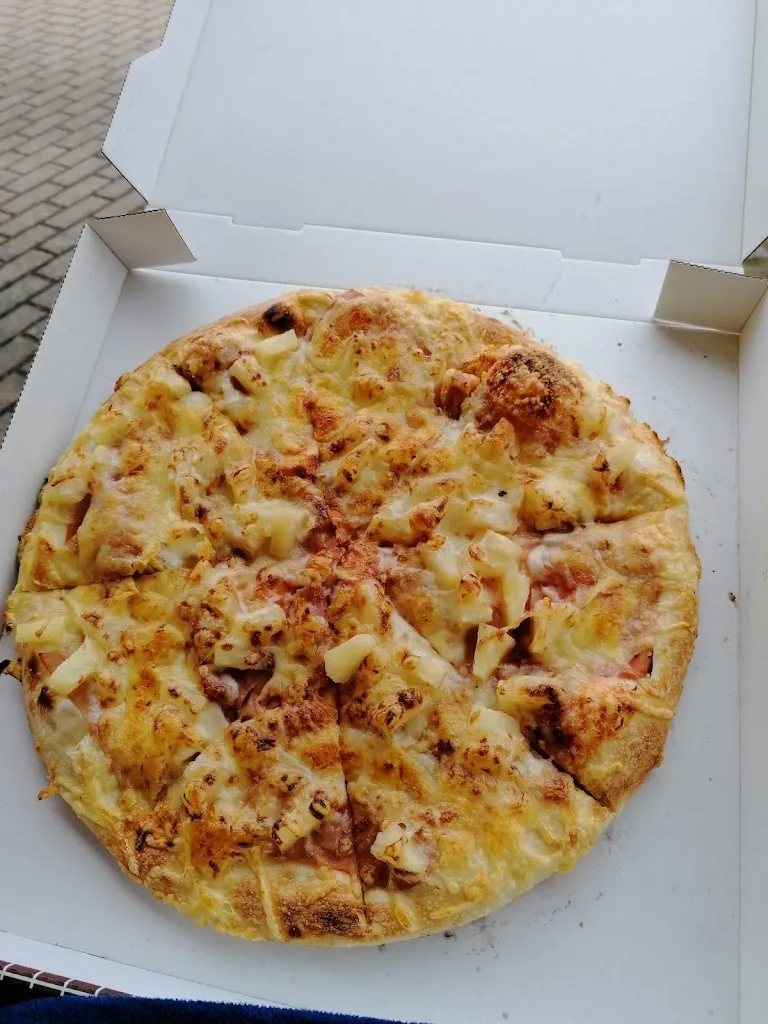 Apollo Grill & Pizzeria Niederaula restaurant in Niederaula