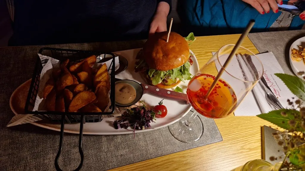 over lord_Restaurant Zum Niddertal_Schotten_avis