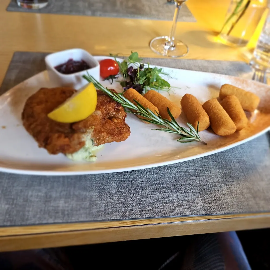 Monika Weisel_Restaurant Zum Niddertal_Schotten_avis