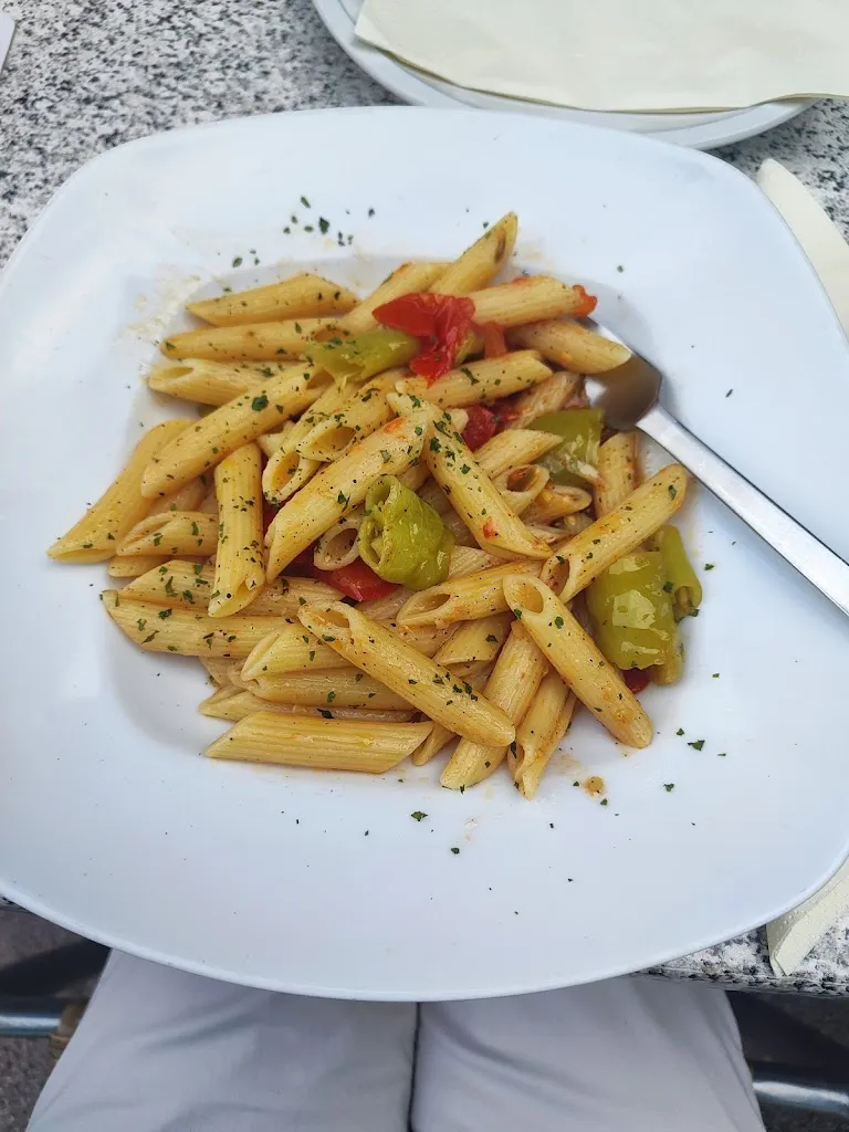 B. “Schnurrkätzchen” K._Pizzeria Casa Mia_Nidda_review